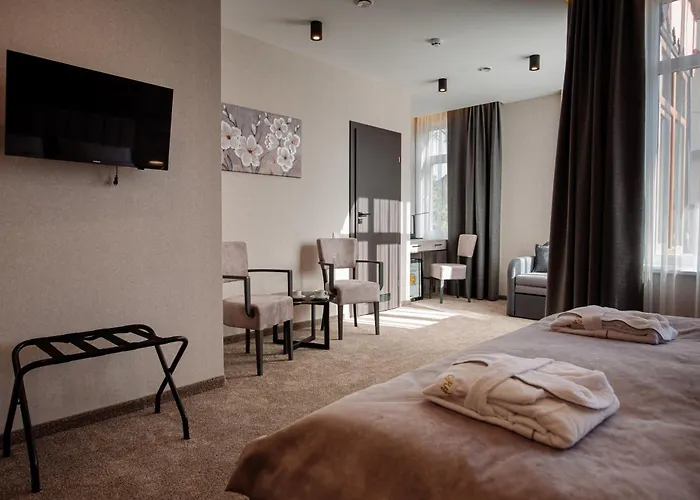 Отель Boutique Refael *