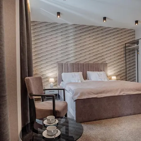 Boutique Refael Truskavec